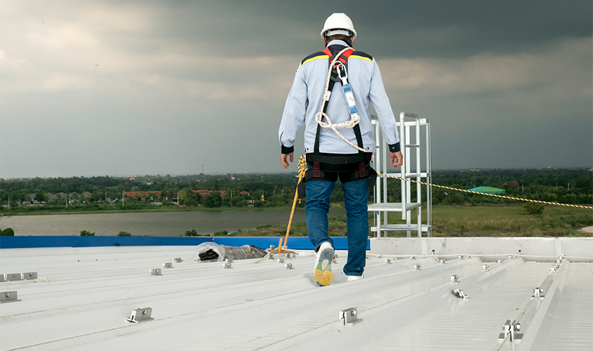 Safety Standards in Industrial Roofing Projects Across Alberta